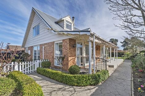 Photo of property in 19 Glenbyre Place, Bromley, Christchurch, 8062