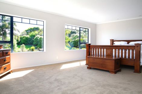 Photo of property in 245c Hill Road, The Gardens, Auckland, 2105