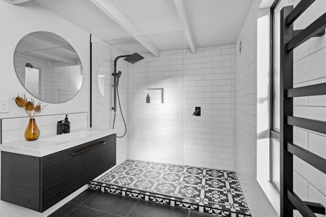 Photo of property in 5 Rush Place, Havelock North, 4130