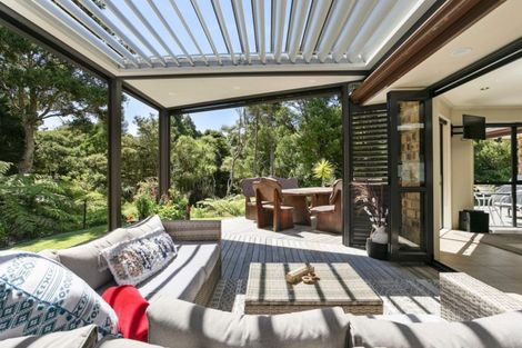 Photo of property in 240 Pine Valley Road, Dairy Flat, Silverdale, 0992