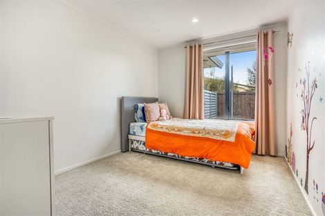 Photo of property in 8 Clover Drive, Henderson, Auckland, 0610