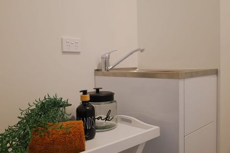 Photo of property in 22 Redwood Grove, Hokowhitu, Palmerston North, 4410