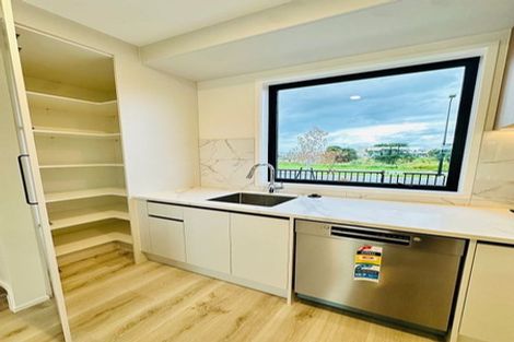 Photo of property in 57b Te Taruna Drive, Wainui, 0932