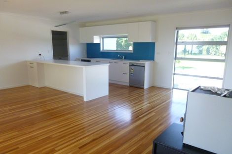 Photo of property in 18 Raptor Way, Welcome Bay, Tauranga, 3175