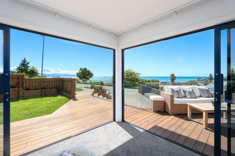 Photo of property in 115 Princes Drive, Britannia Heights, Nelson, 7010