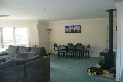 Photo of property in 5 Ridgeway Road, Pukekohe, 2120