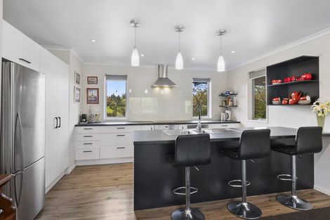 Photo of property in 572 Carrington Road, Hurworth, New Plymouth, 4371