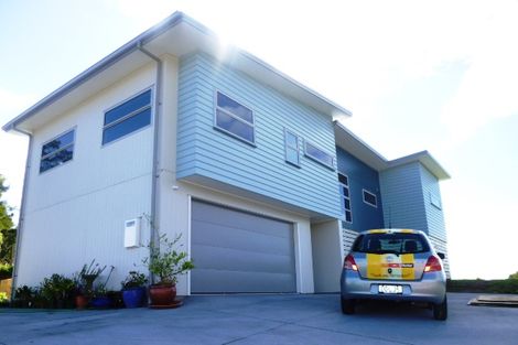 Photo of property in 18 Raptor Way, Welcome Bay, Tauranga, 3175