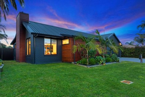 Photo of property in 36 Santa Cruz Drive, Papamoa Beach, Papamoa, 3118