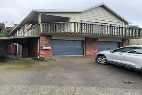 Photo of property in 2 Happy Valley Road, Owhiro Bay, Wellington, 6023