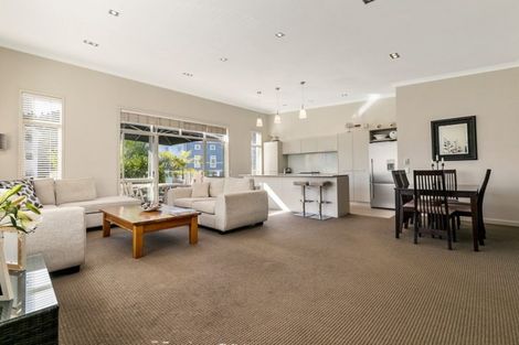 Photo of property in 9 Eaves Bush Parade, Orewa, 0931