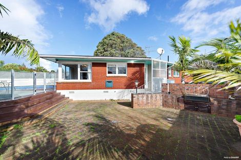 Photo of property in 1 Imatra Place, Sunnyhills, Auckland, 2010