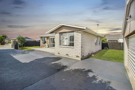 Photo of property in 32 Bayswater Crescent, Bromley, Christchurch, 8062