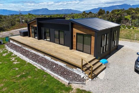 Photo of property in 1010 Cape Foulwind Road, Cape Foulwind, Westport, 7892