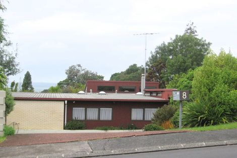 Photo of property in 8 St Ives Terrace, Mairangi Bay, Auckland, 0630