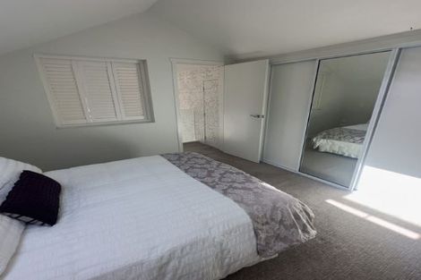 Photo of property in 9 Wharf Road, Albany, Auckland, 0632