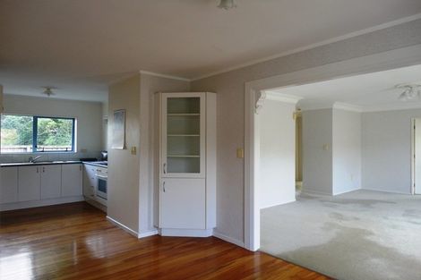 Photo of property in 710a Pakuranga Road, Howick, Auckland, 2010