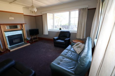 Photo of property in 3 Handley Place, Glen Avon, New Plymouth, 4312