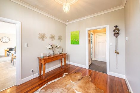 Photo of property in 17 Kent Road, Saint Johns Hill, Whanganui, 4501