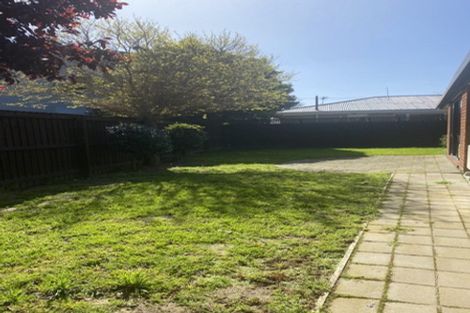 Photo of property in 2/65 Middlepark Road, Sockburn, Christchurch, 8042