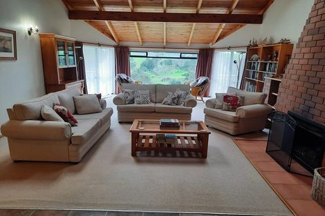 Photo of property in 846 Puketona Road, Haruru, 0204