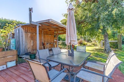 Photo of property in 12 Dixon Street, Carterton, 5713