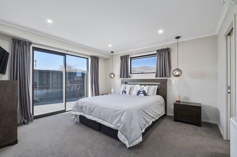 Photo of property in 78 Stratford Drive, Mount Pisa, Cromwell, 9383