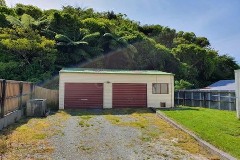 Photo of property in 14 Blackmore Street, Greymouth, 7805