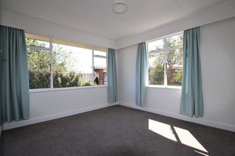 Photo of property in 33 Ashworth Street, Alexandra, 9320