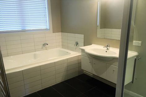 Photo of property in 16b Parkhill Avenue, Wanaka, 9305