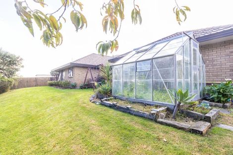 Photo of property in 29 Johnstone Drive, Fitzherbert, Palmerston North, 4410