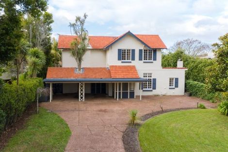 Photo of property in 256 Lake Road, Hauraki, Auckland, 0622