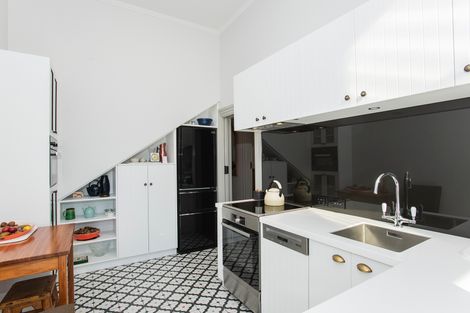 Photo of property in 108 Stafford Street, Whataupoko, Gisborne, 4010