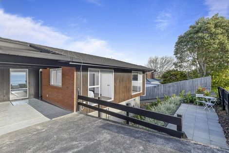 Photo of property in 1/25 Oban Road, Browns Bay, Auckland, 0630