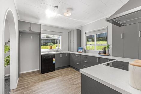 Photo of property in 54 Main Road, Raglan, 3225