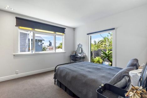 Photo of property in 72 West End Road, Westmere, Auckland, 1022