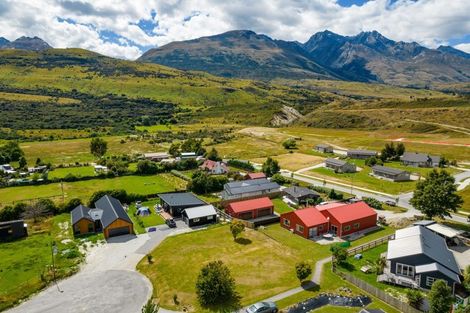 Photo of property in 13 Old Dairy Close, Glenorchy, 9372