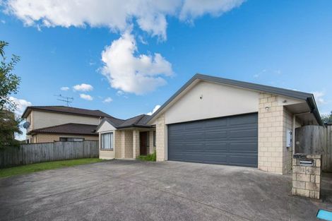 Photo of property in 14 Breon Place, Flat Bush, Auckland, 2016