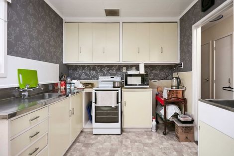 Photo of property in 1/98 Iranui Road, Inner Kaiti, Gisborne, 4010