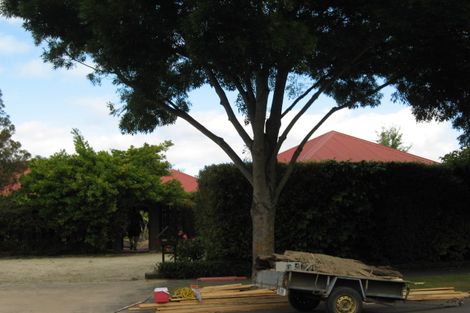 Photo of property in 24 Glenburn Place, Avonhead, Christchurch, 8042