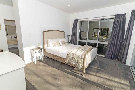 Photo of property in 1 Lakeside Terrace, Westport, 7892