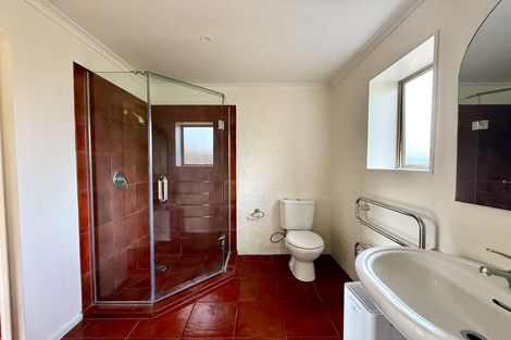 Photo of property in 10 Glendhu Road, Bayview, Auckland, 0629