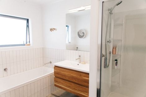 Photo of property in 68 Moir Point Road, Mangawhai Heads, Mangawhai, 0505