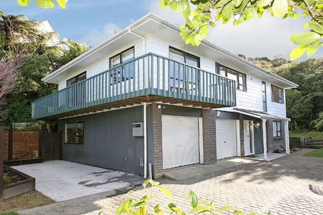 Photo of property in 36 Pekanga Road, Normandale, Lower Hutt, 5010