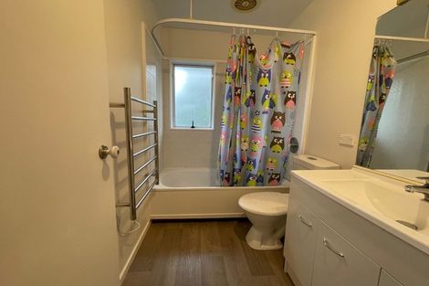 Photo of property in 76c Malvern Road, Morningside, Auckland, 1022