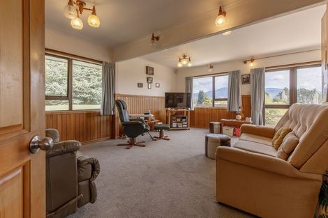 Photo of property in 4 Gosling Grove, Turangi, 3334