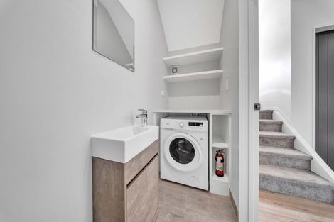 Photo of property in 44 The Boulevard, Sunnyhills, Auckland, 2010