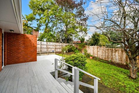 Photo of property in 3/108b Great South Road, Manurewa, Auckland, 2102