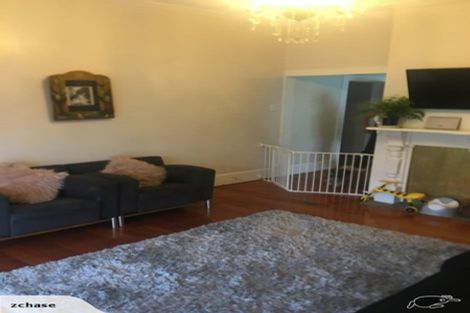 Photo of property in 96 George Street, Hikurangi, 0114