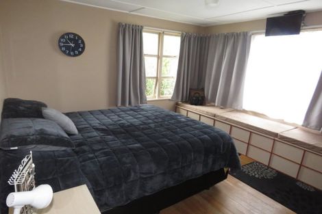 Photo of property in 137 Brougham Street, Westport, 7825